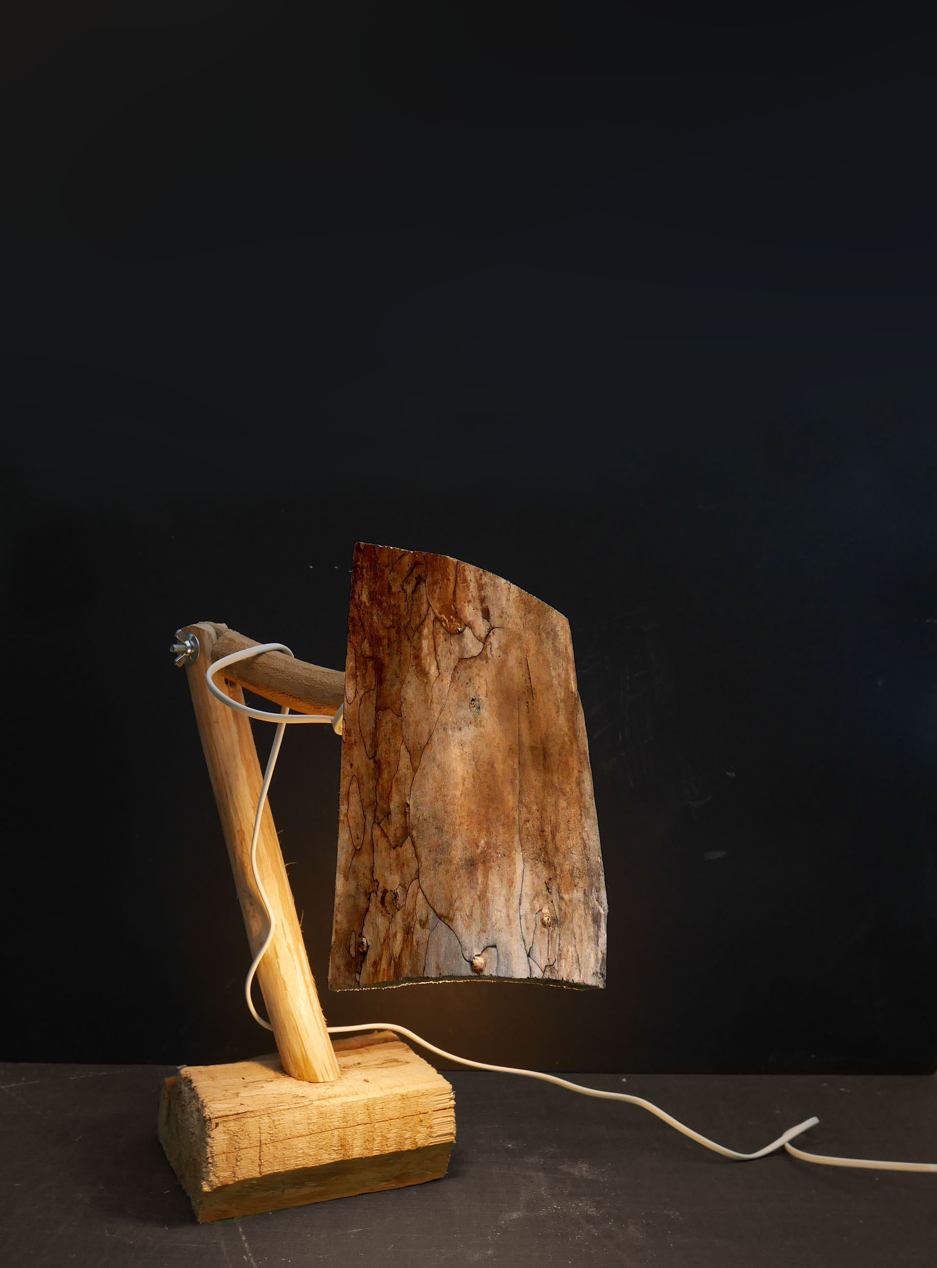 lampe en bois 'Éclaircie'